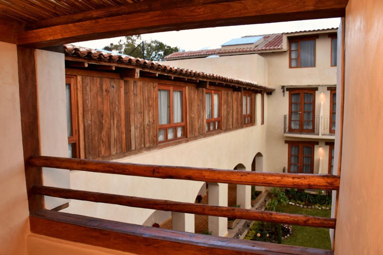 Hotel Junvay San Cristóbal de Las Casas Екстериор снимка