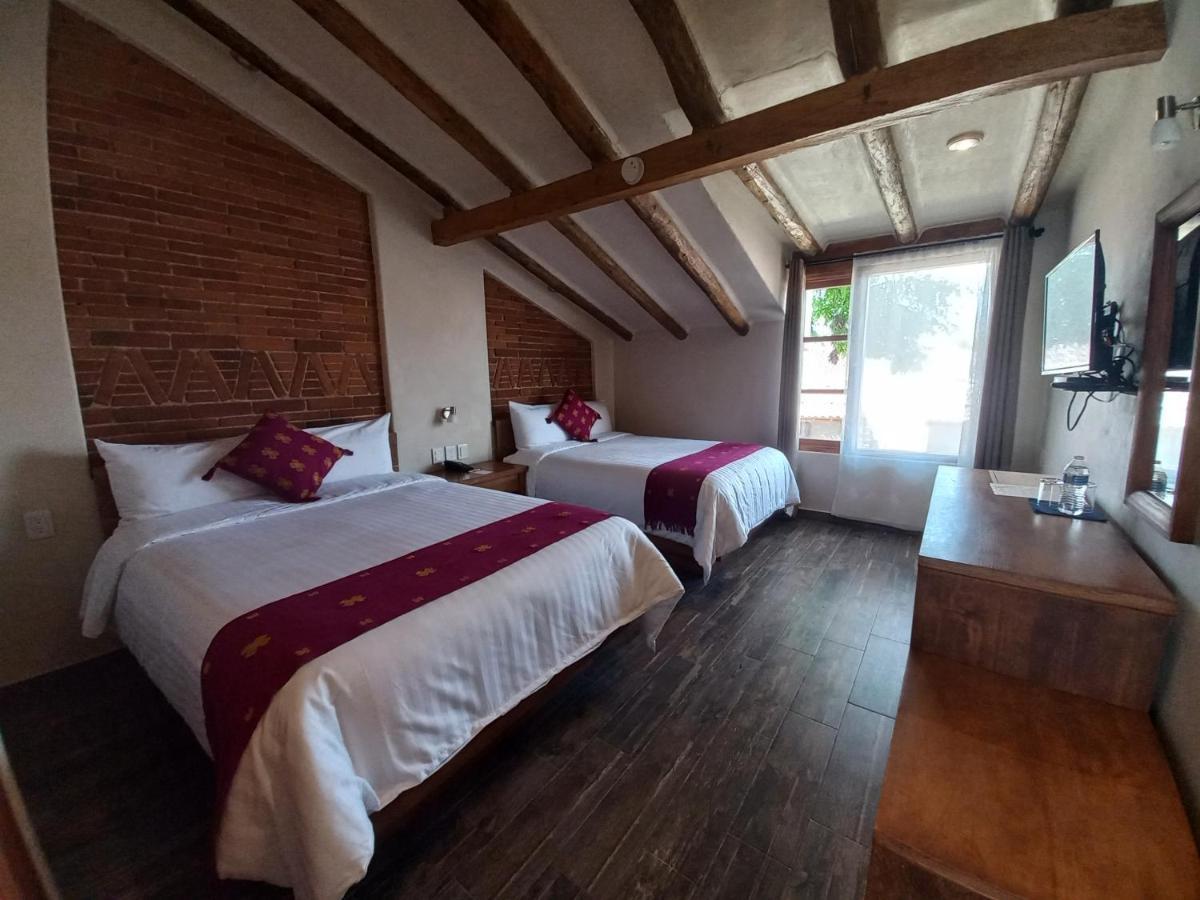 Hotel Junvay San Cristóbal de Las Casas Екстериор снимка