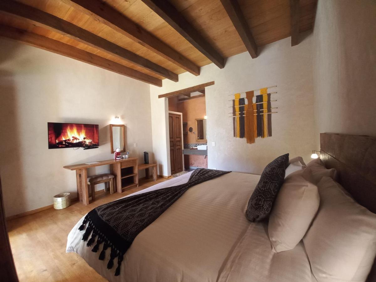 Hotel Junvay San Cristóbal de Las Casas Екстериор снимка