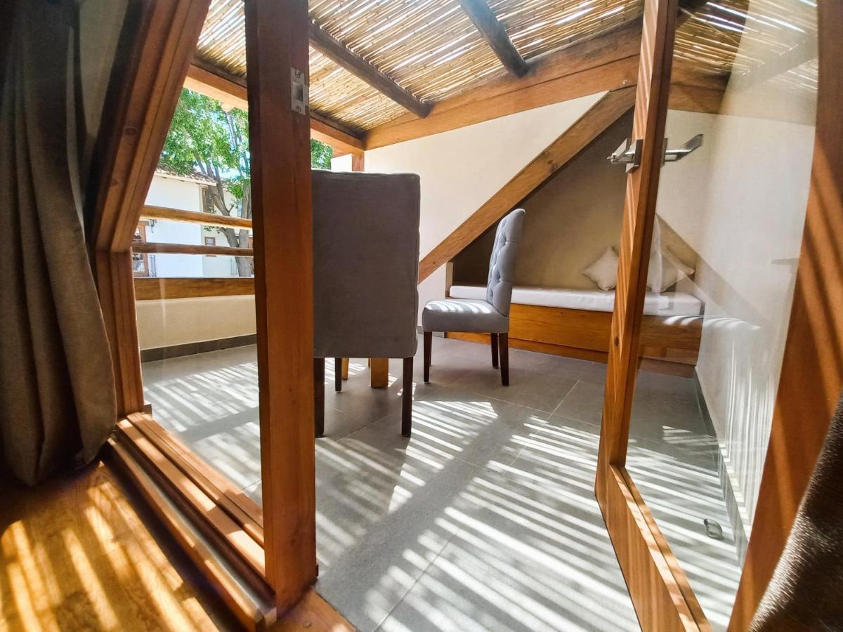 Hotel Junvay San Cristóbal de Las Casas Екстериор снимка