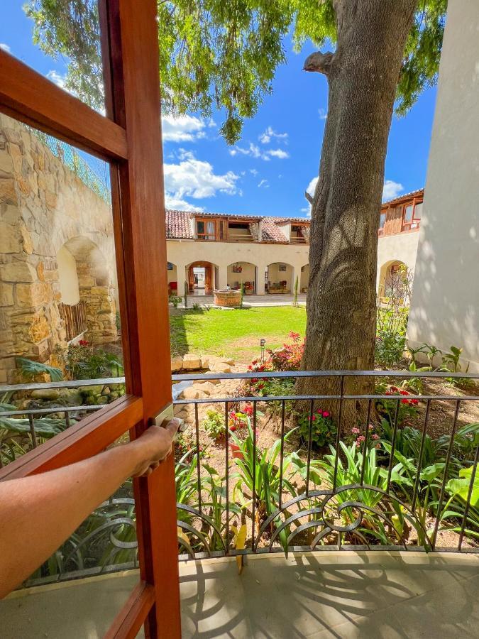 Hotel Junvay San Cristóbal de Las Casas Екстериор снимка